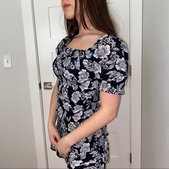 Mini floral dress - Picture 2 of 3